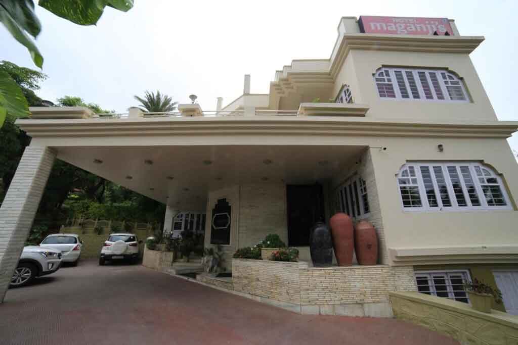 Maganjis Hotel Mount Abu